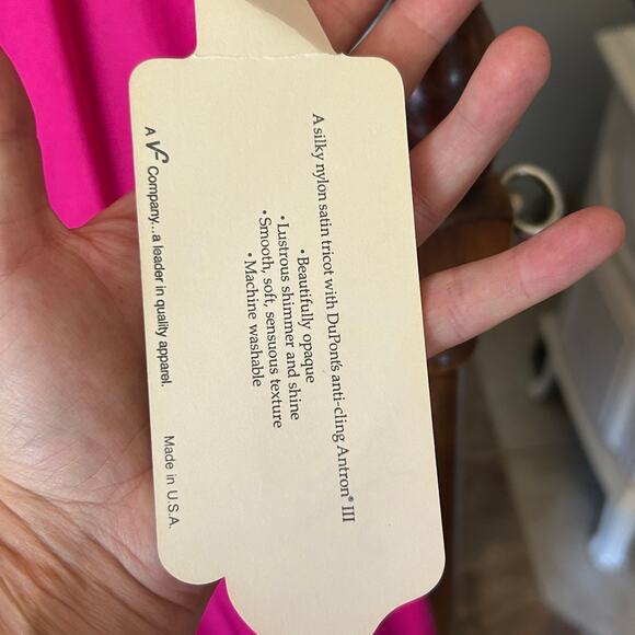 New Vanity Fair Size Small 2 Piece Peignoir Night Gown and Robe pink - Picture 10 of 14